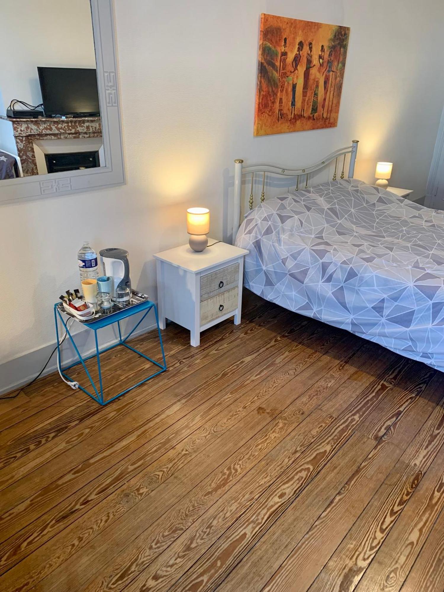 Vaste Chambre Familiale Bourg-en-Bresse Exteriör bild